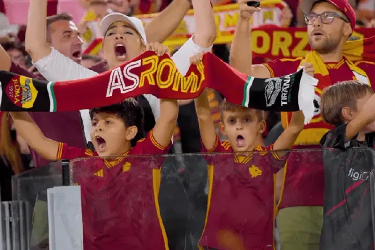 AS Roma Club 5.webp