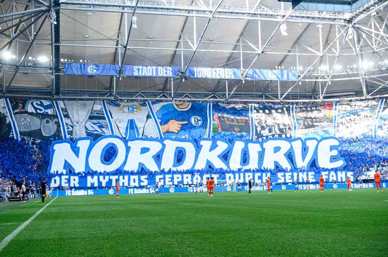 SchalkeClub4.jpg